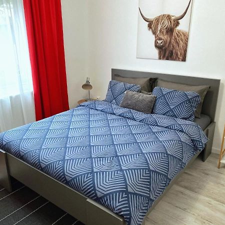 אורדאה Highland Home - Cozy Apartments Near City Center מראה חיצוני תמונה