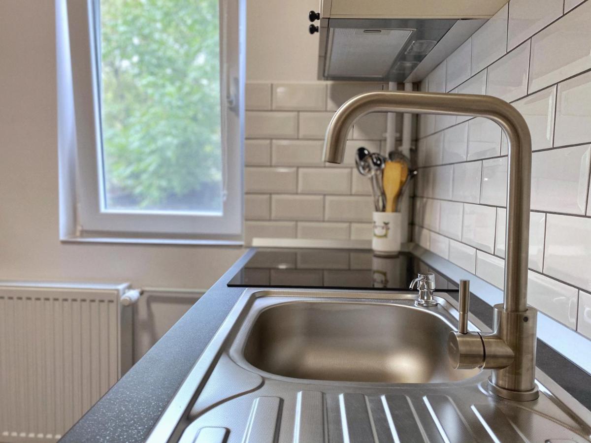 אורדאה Highland Home - Cozy Apartments Near City Center מראה חיצוני תמונה